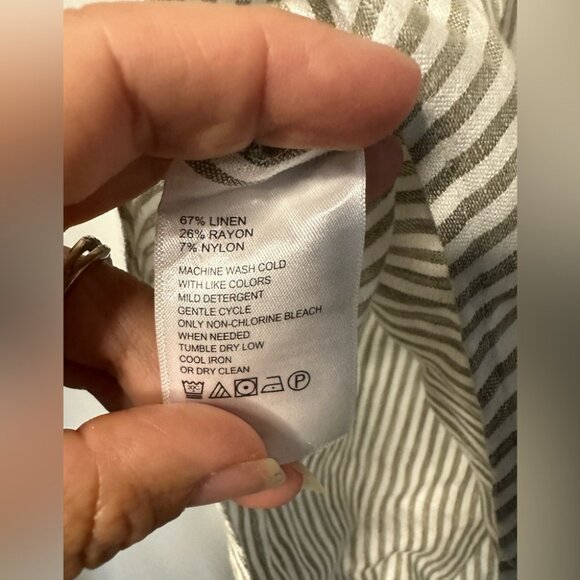 Tommy Bahama Linen Blend Striped Sleeveless Button Down Blouse Minimalist Sz XL - Picture 8 of 9